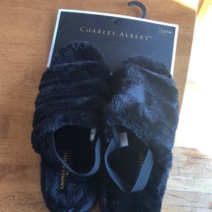 Black elastic back slippers